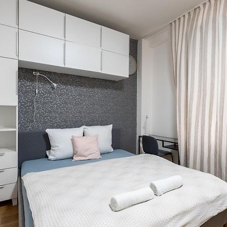 Lotus Apartment Praag Buitenkant foto